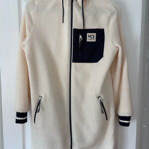 Kari Traa Cream Fleece Zip-Up Jacket with Blue Accents